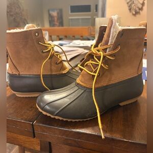 Field & Stream Tan and Black Winter Duck Boots 7